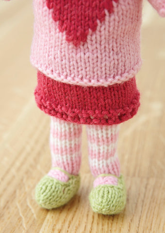 Polly Doll in Deramores Baby DK (1003) Digital Version