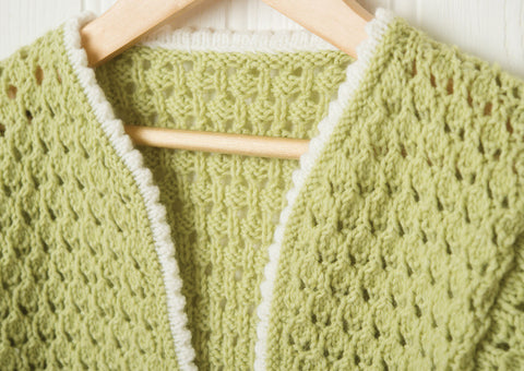Bolero in Deramores Baby DK (1011)