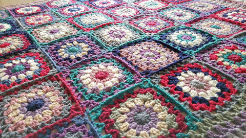 Deramores Flower Power Blanket CAL