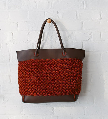 Rust Tote Bag in Bergere de France Alaska (675.53)