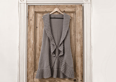 Waistcoat in Deramores Vintage Chunky (2001)