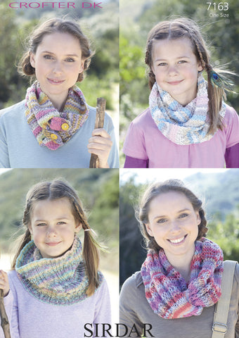 Womens Snoods in Sirdar Crofter DK (7163)