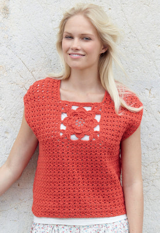 Top in Sirdar Wash 'n' Wear Double Crepe DK (7763)