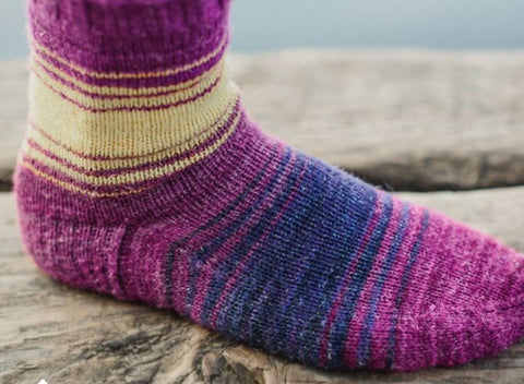 Evo Socks from SweetGeorgia - Digital Version