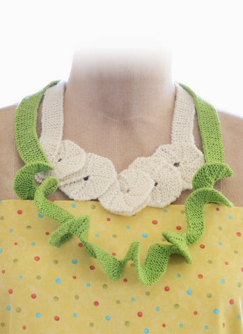 Swirl Necklace in Spud &amp; Chloe Fine