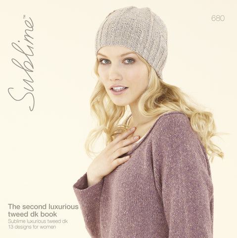 The Second Luxurious Tweed DK Book (680)