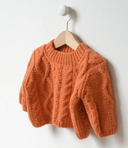 Baby Diamond Cabled Crew (0-4m 4-8m) by Linda Whaley – Digital Version