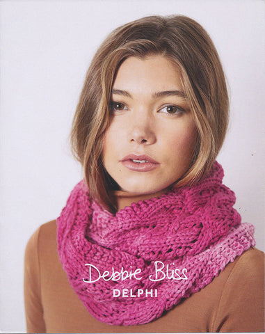 Lace Cowl in Debbie Bliss Delphi (DB064)