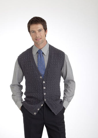 Mens Vest and Waistcoat in Diploma Gold 4 Ply (3747)