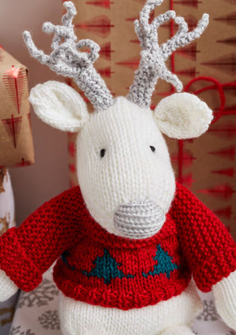 The Studio Collection – Six Festive Knitted Toy Designs
